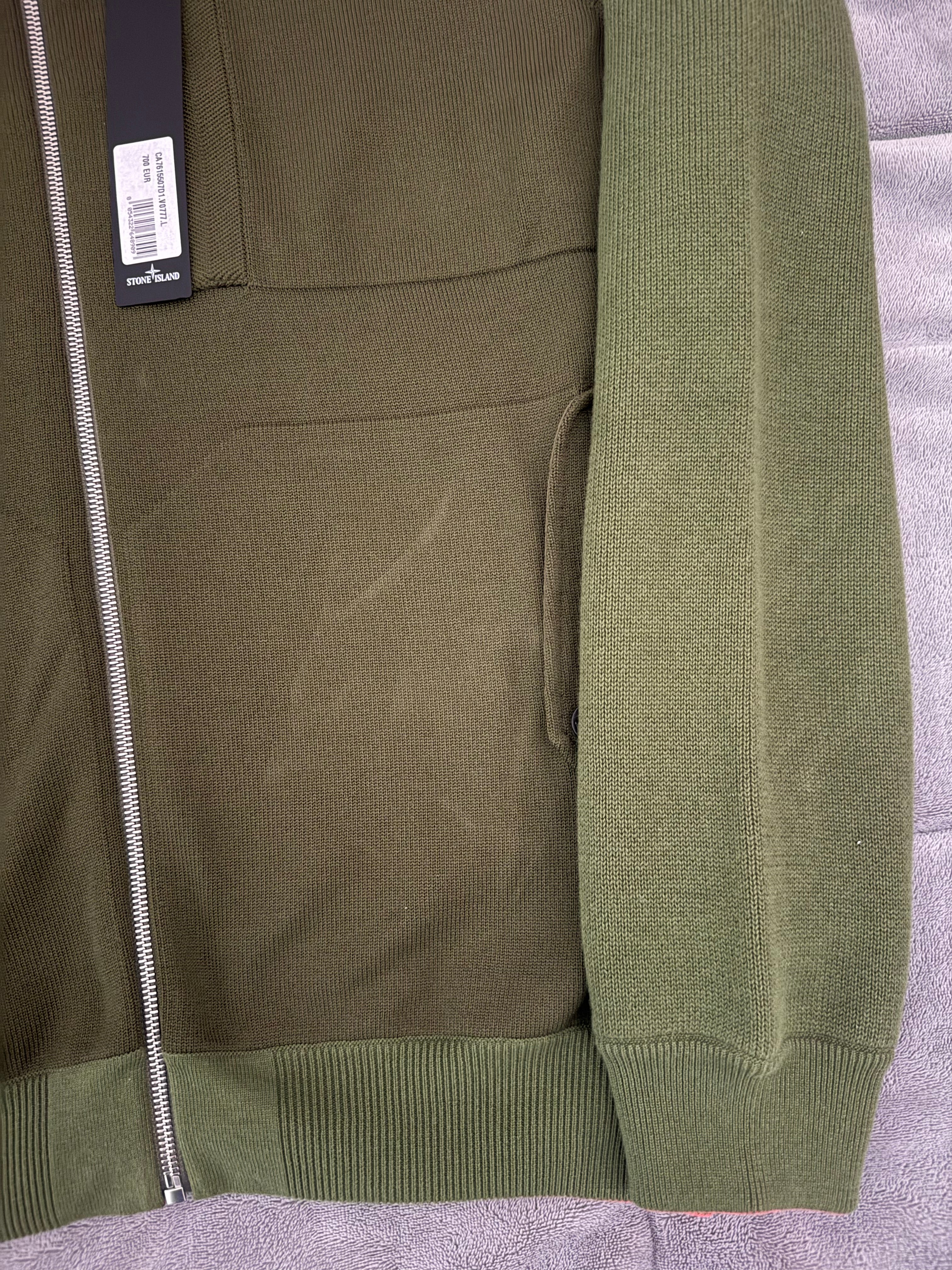 Stone Island 2022 Green/Coral Knit Reversible Cardigan - Large - Image 5
