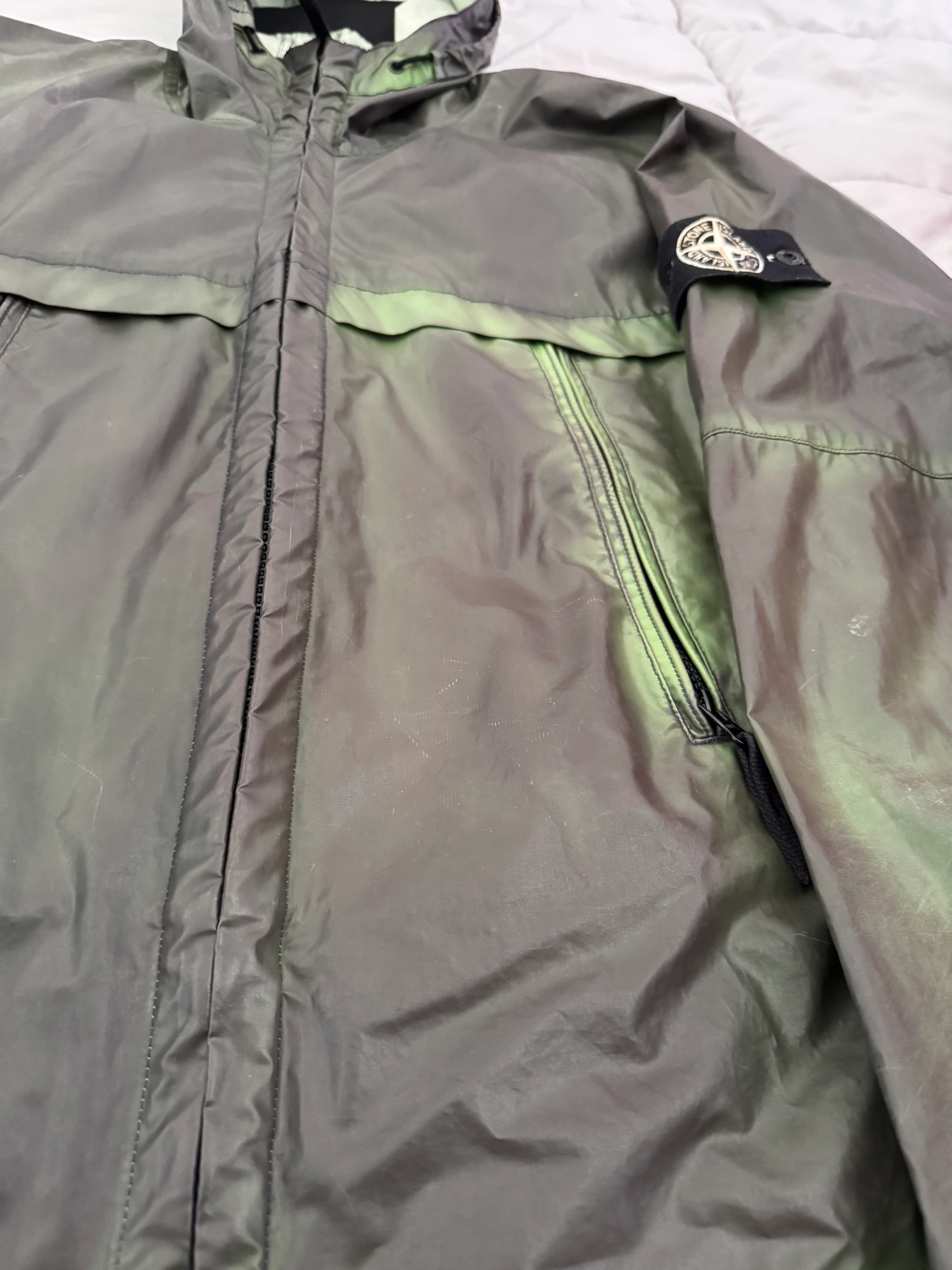 Stone Island Green/Black 'Heat Reactive' Jacket - Medium - Image 5