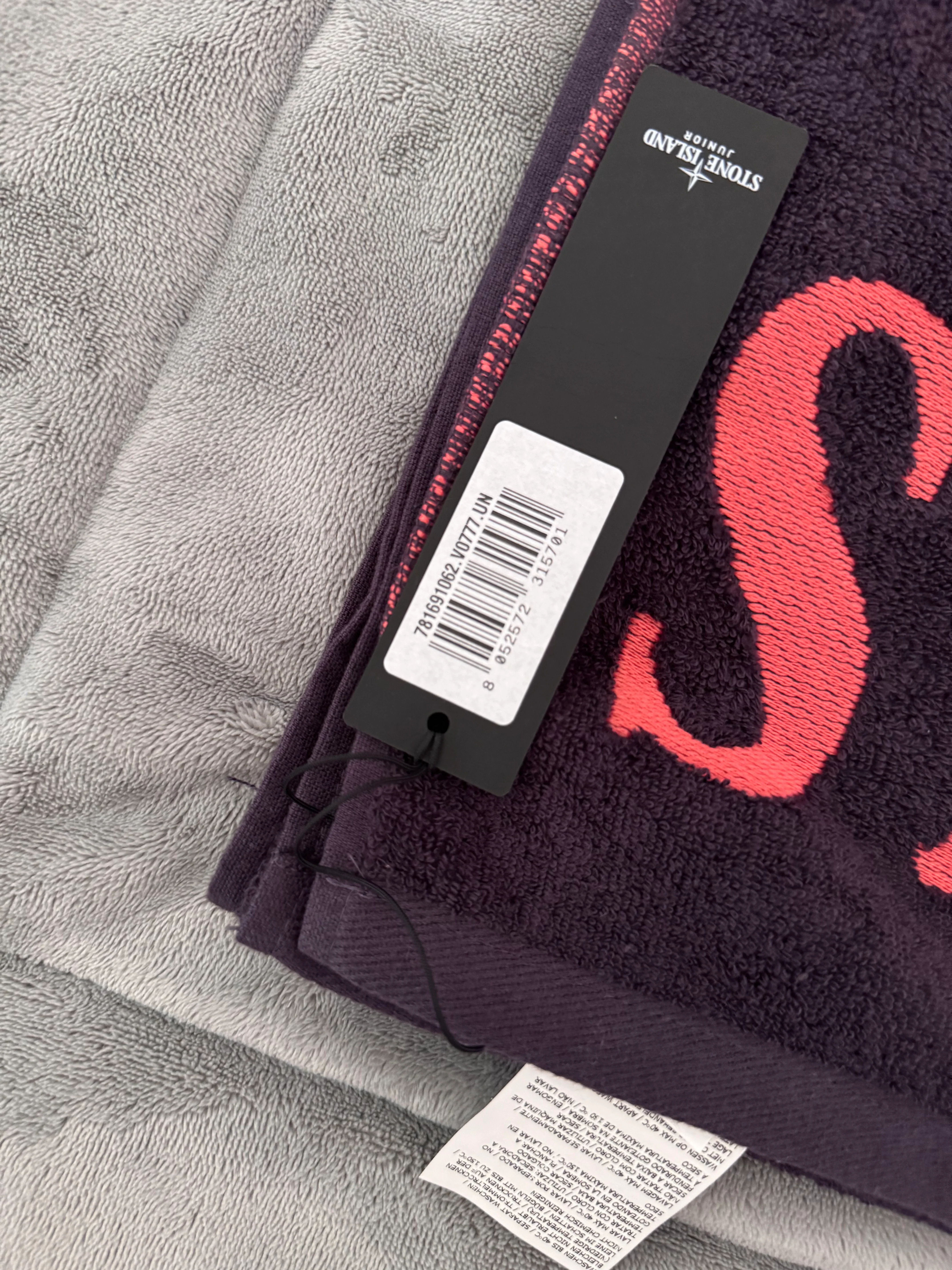 Stone Island Red Beach Towel - Unisize - Image 3